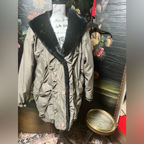 UTEX Vintage Down Filled Parka Puffer Coat taupe color - Picture 6 of 14